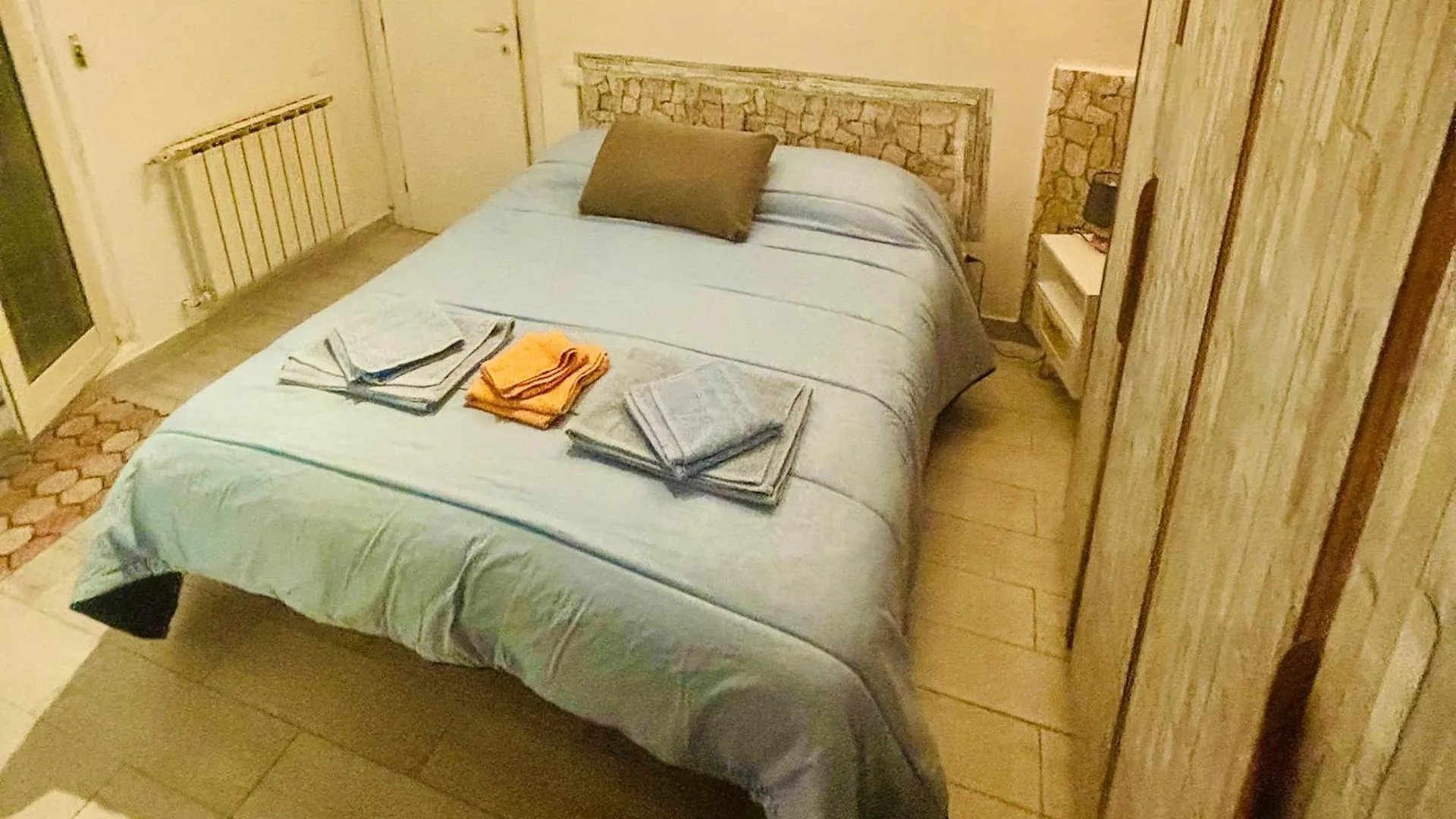 Benny House In The Park Close To Gemelli And Fl3 To S Peter And City Center Rome 0*,  Italy